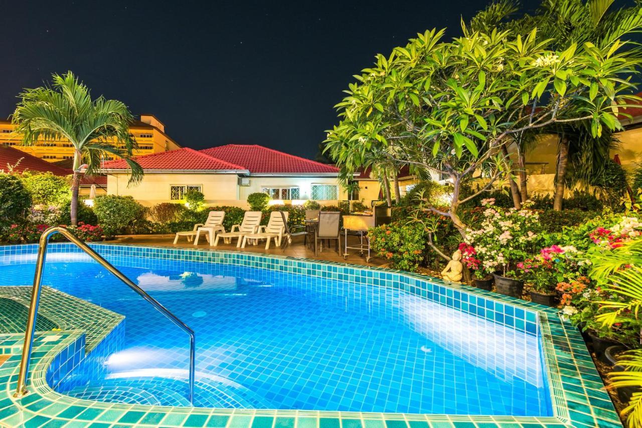 Butterfly Garden Boutique Residences: Luxury Beachside Lifestyle Apartments Pattaya Exterior photo