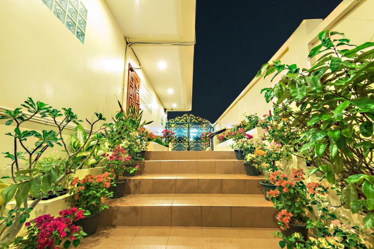 Butterfly Garden Boutique Residences: Luxury Beachside Lifestyle Apartments Pattaya Exterior photo