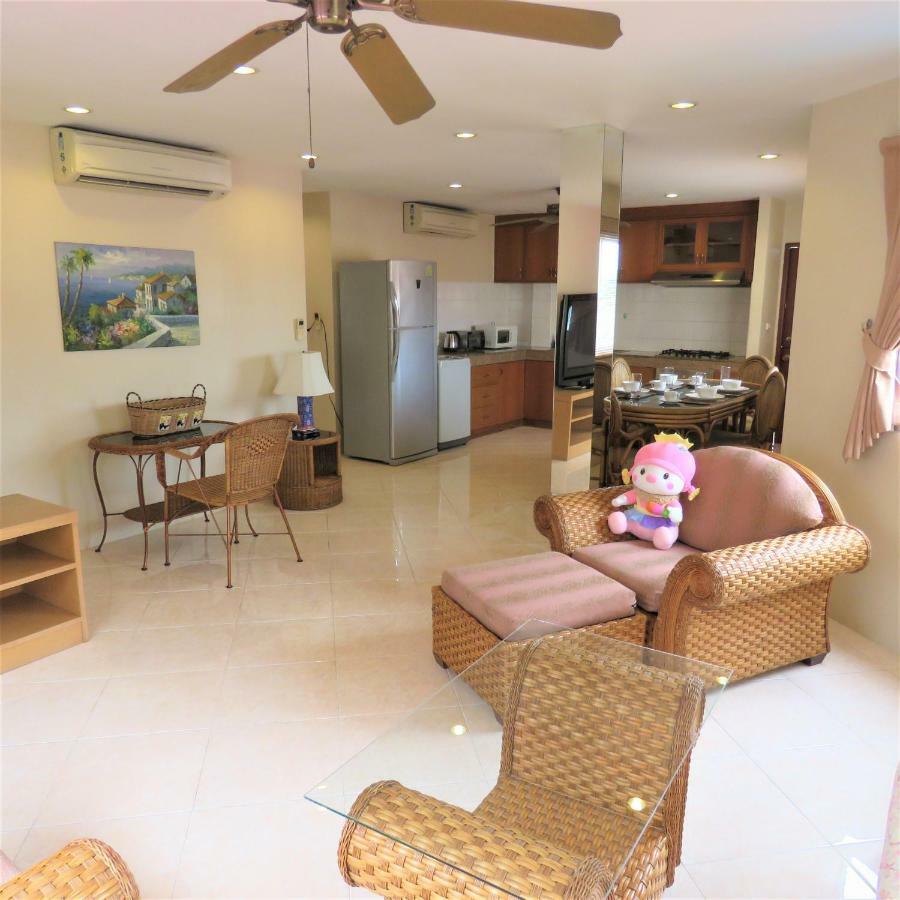 Butterfly Garden Boutique Residences: Luxury Beachside Lifestyle Apartments Pattaya Exterior photo